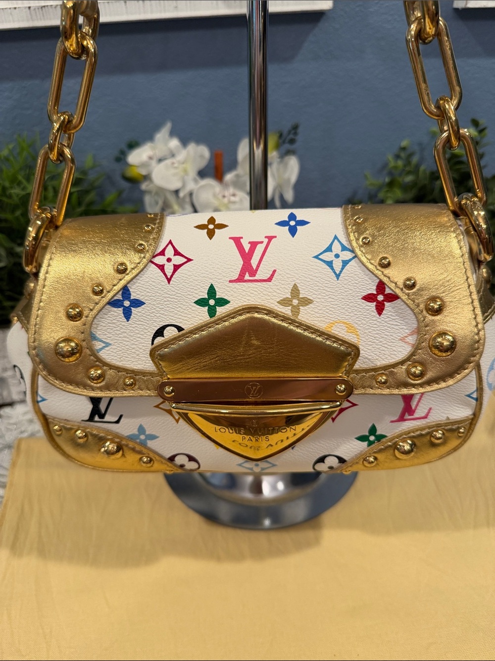 Authentic Louis Vuitton murakami Marilyn Handbag - Picture 3 of 17
